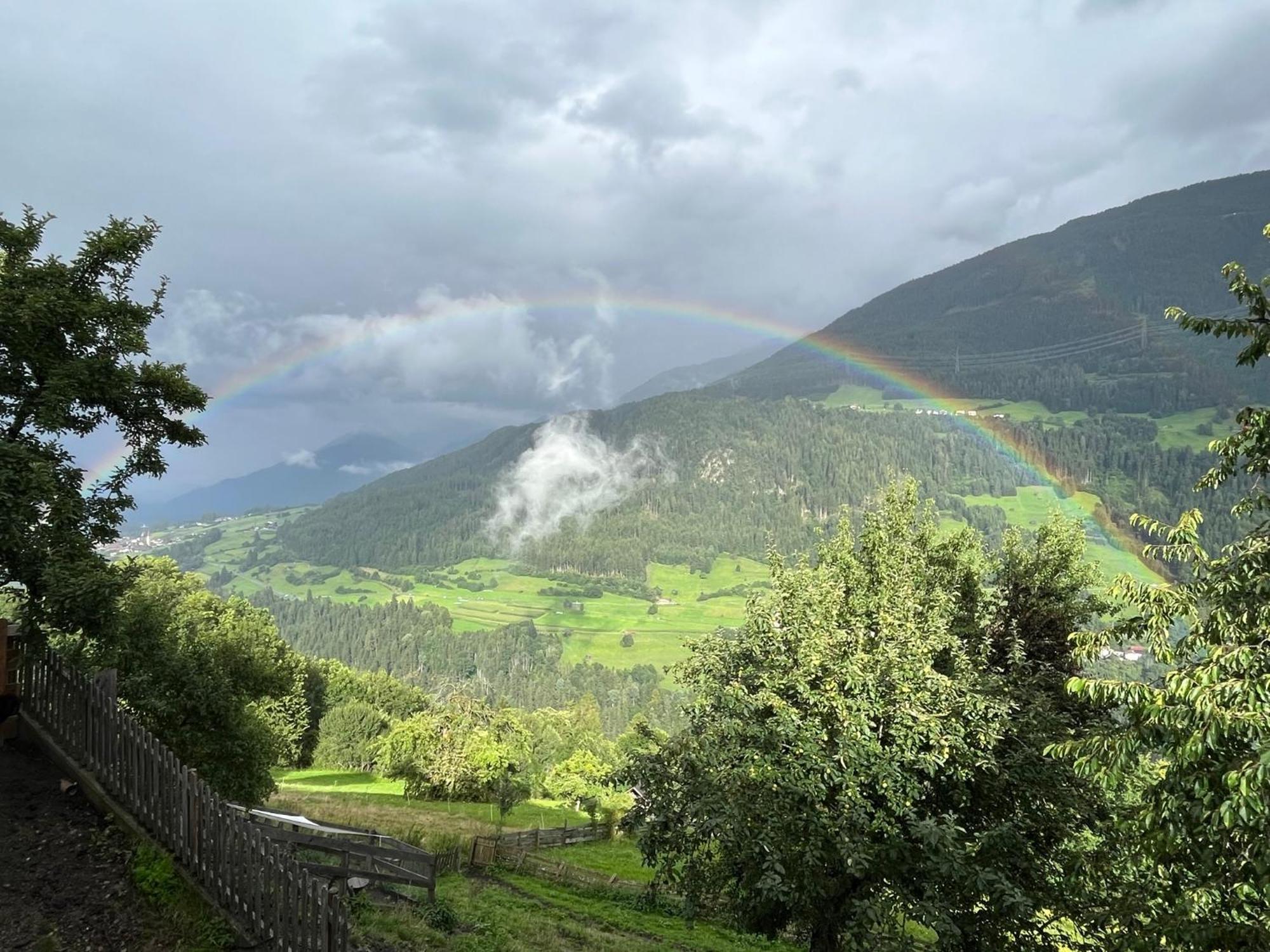 Apart Alpenzeit Arzl im Pitztal Eksteriør bilde
